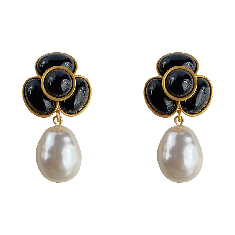 Black and Gold Flower Pearl Stud Earrings