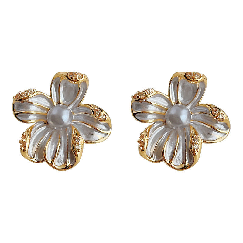 Pearl Zircon Flower  Earrings